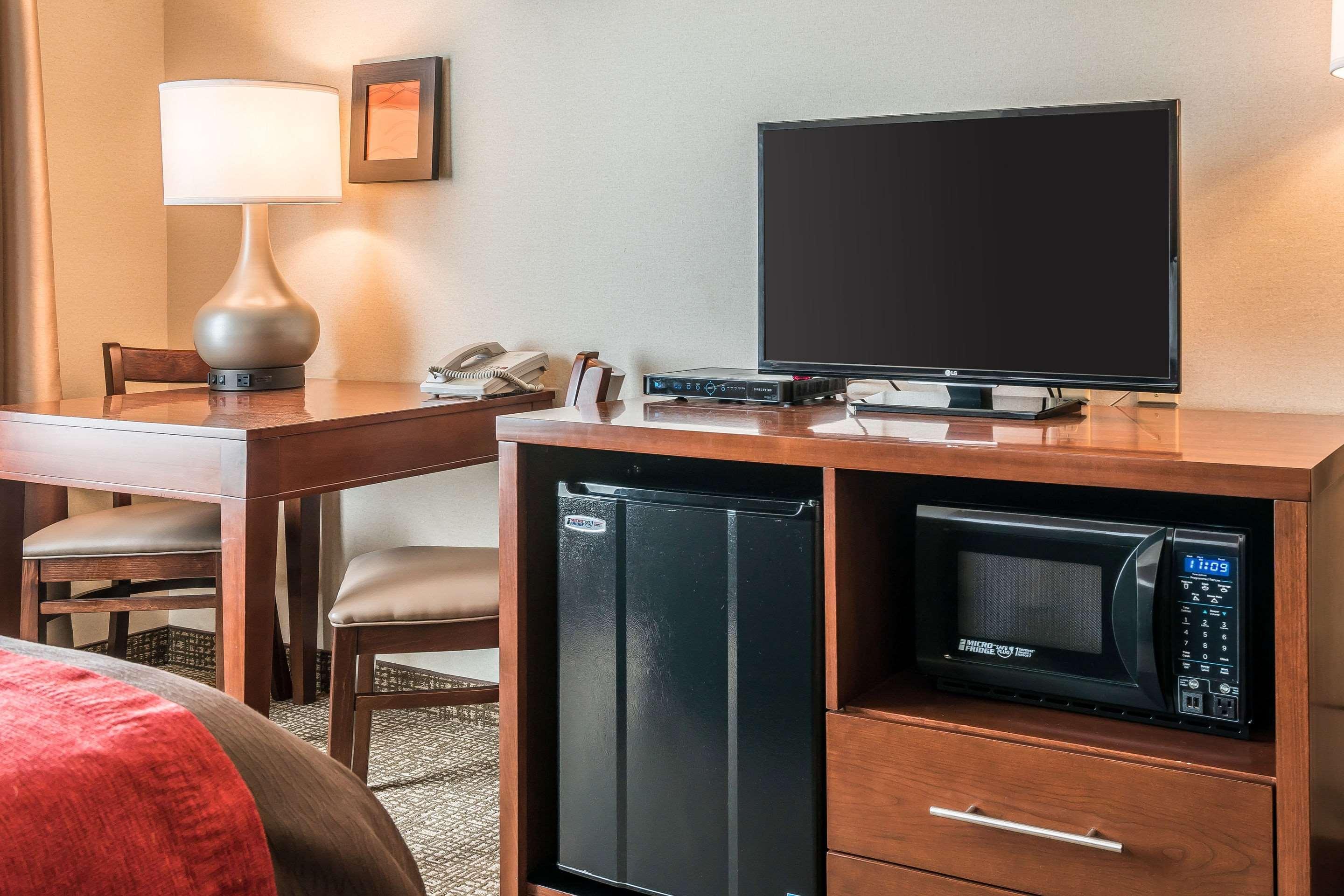 Comfort Inn & Suites Hermiston Exteriör bild