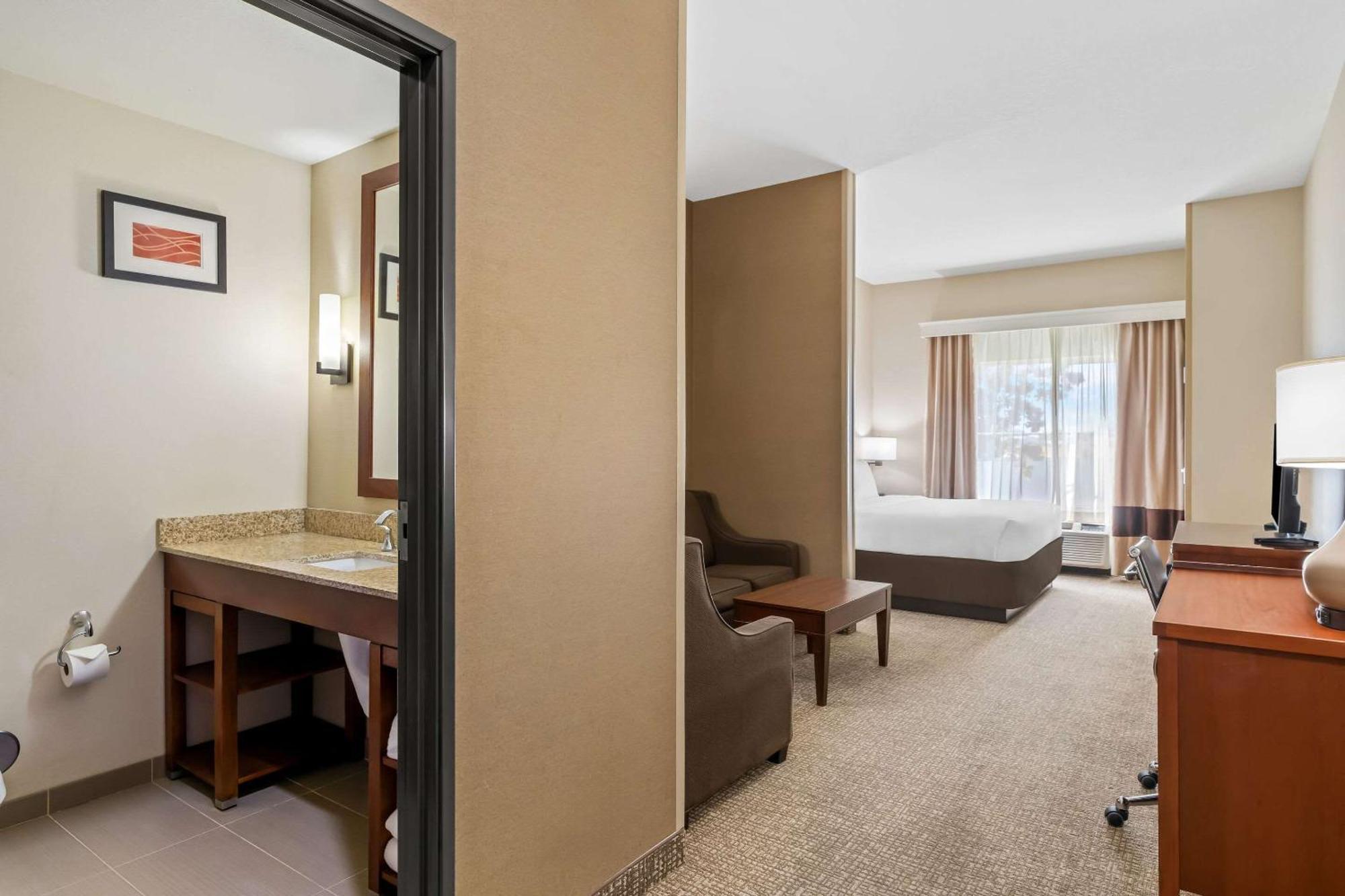 Comfort Inn & Suites Hermiston Exteriör bild