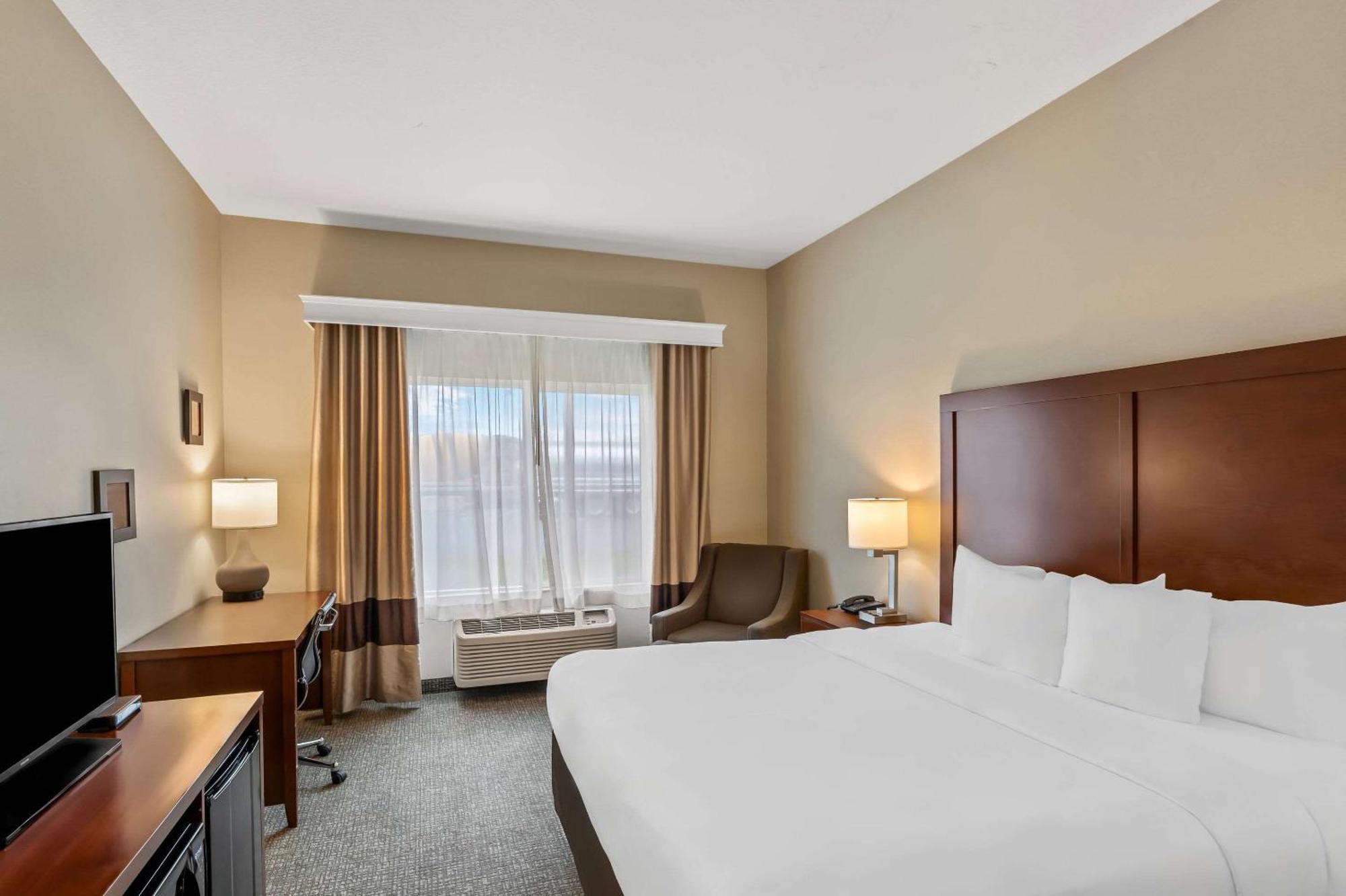 Comfort Inn & Suites Hermiston Exteriör bild
